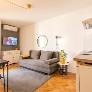 Pula City Accomodation Apartman